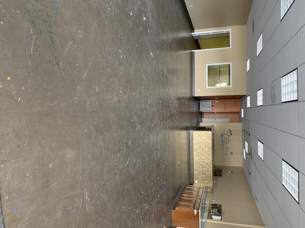 3332 S Mooney Blvd, Visalia, CA 93277